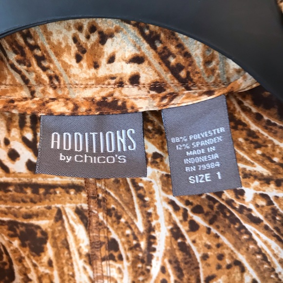 Additions by Chico’s Light Weight Jacket Zip Up - Picture 3 of 8